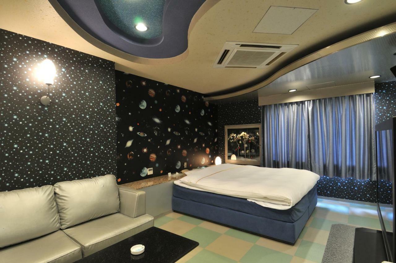 Hotel Venus Kanie (Adults Only) Exterior photo